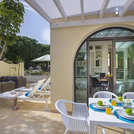 Mylos 8 Villa